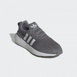 Chaussures Adidas Swift Run 22