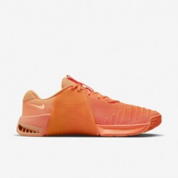 Chaussures d'entraînement Nike Metcon 9 AMP pour homme (DZ2616-800, orange atomique/pêche glacée/crème pêche/)