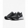 Chaussures de course sur route Nike Invincible 3 pour homme (noir/blanc)