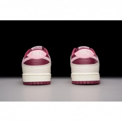 Chaussures NIKE Dunk Low Retro PRM pour homme Ivoire pâle/Rose doux moyen